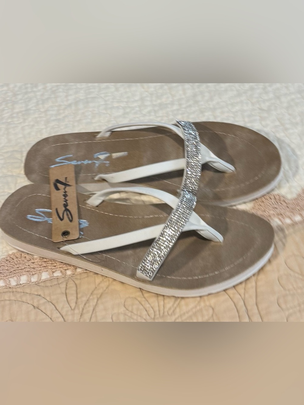 Seven7 White Rhinestone Crystal
Bling Flip Flops 9